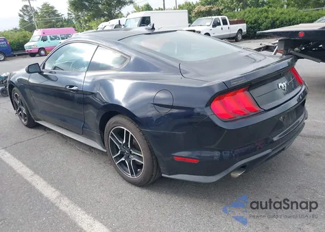 2021 Ford Mustang z USA, uszkodzony, nr VIN 1FA6P8TH6M5141370